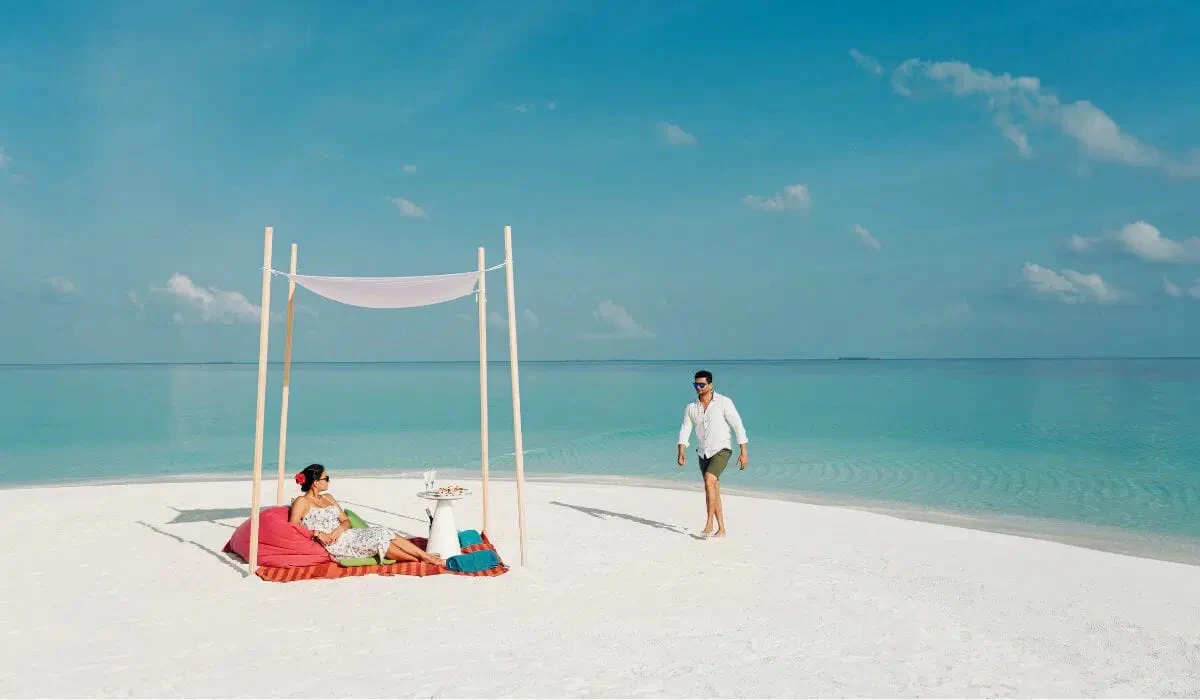 Private Sandbank Dining And Underwater Adventures In The Maldives