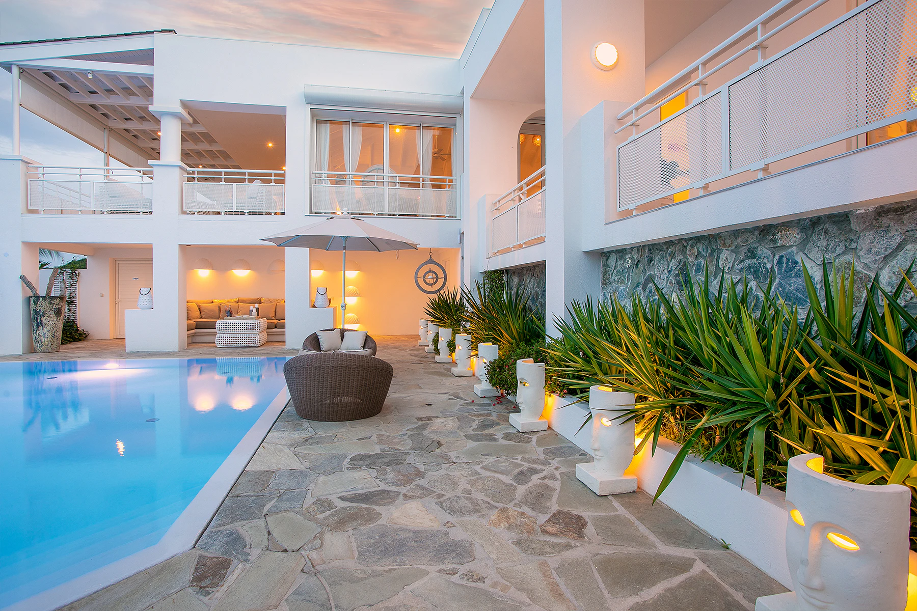 51 Oasis Azure Eveningpool in St. Martin