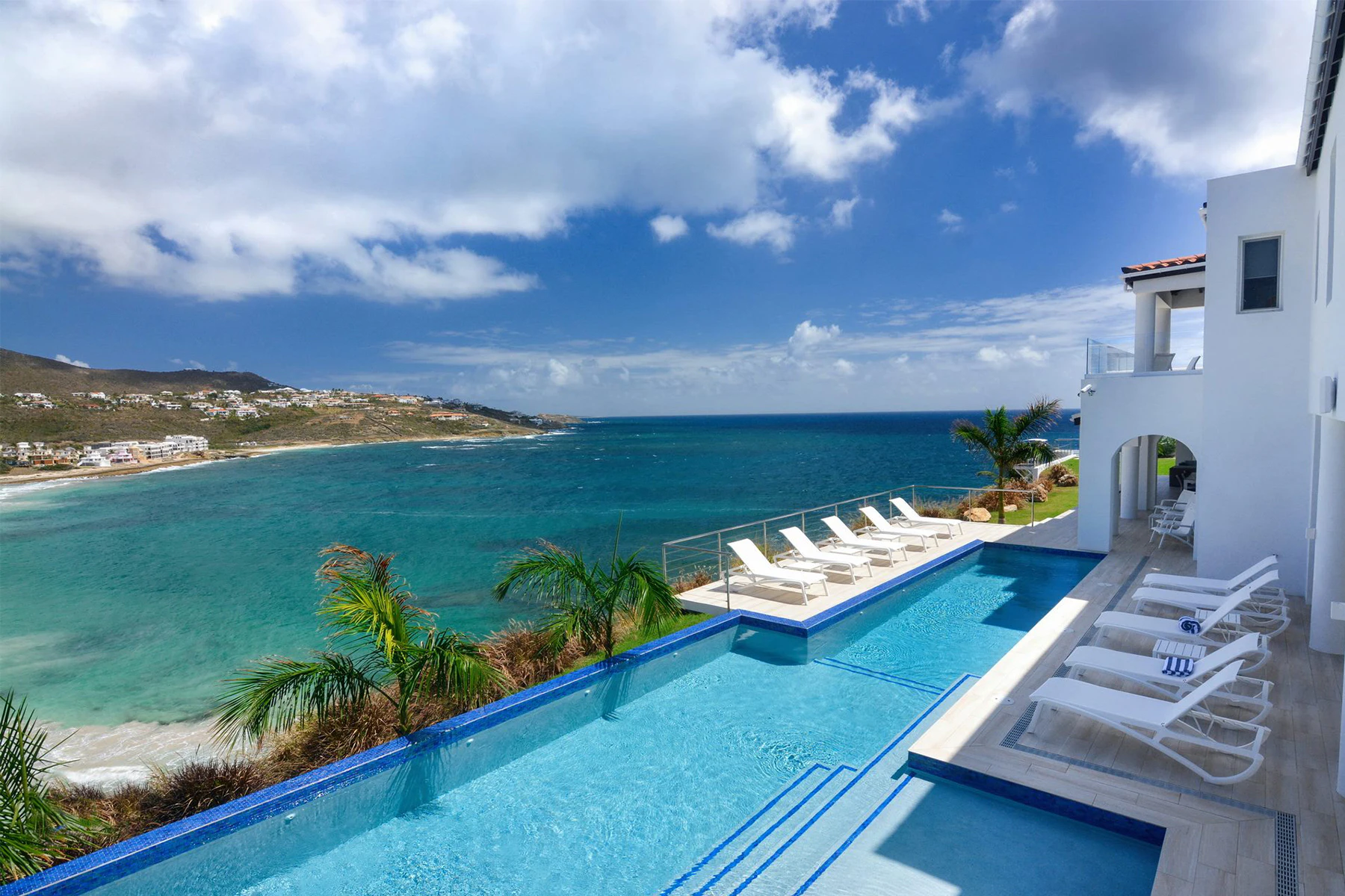 10 Villa Amara Pool in St. Martin