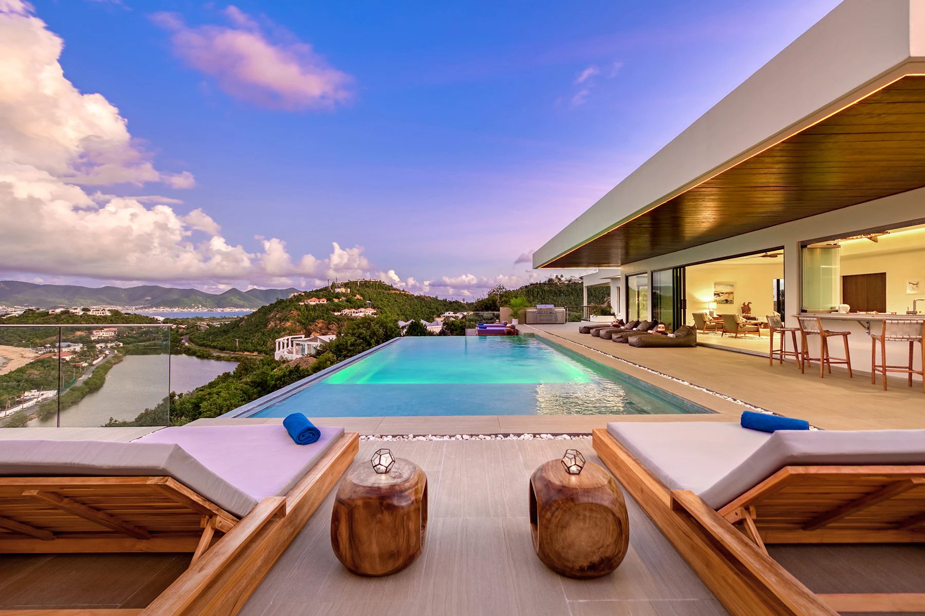 47 Amandara Poolevening in St. Martin