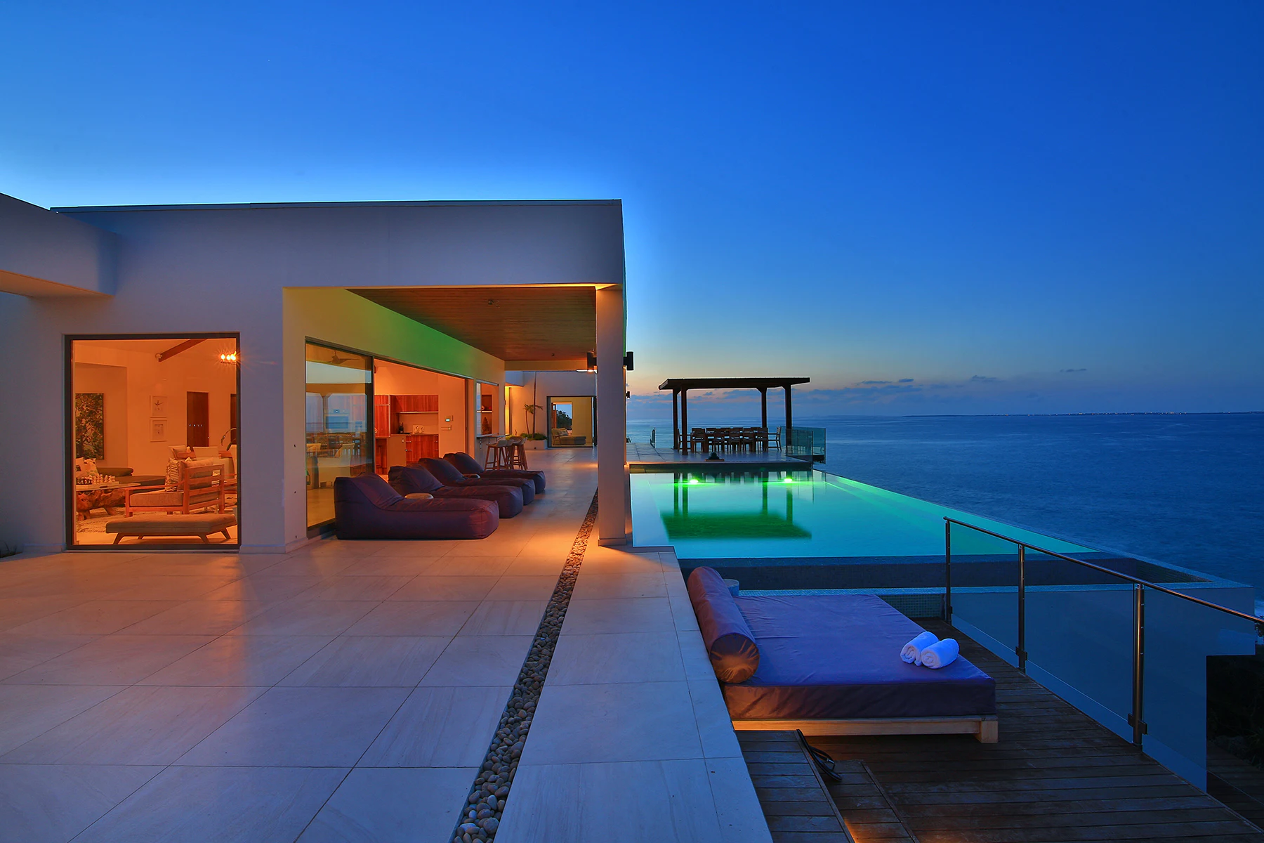 50 Amandara Poolnight in St. Martin