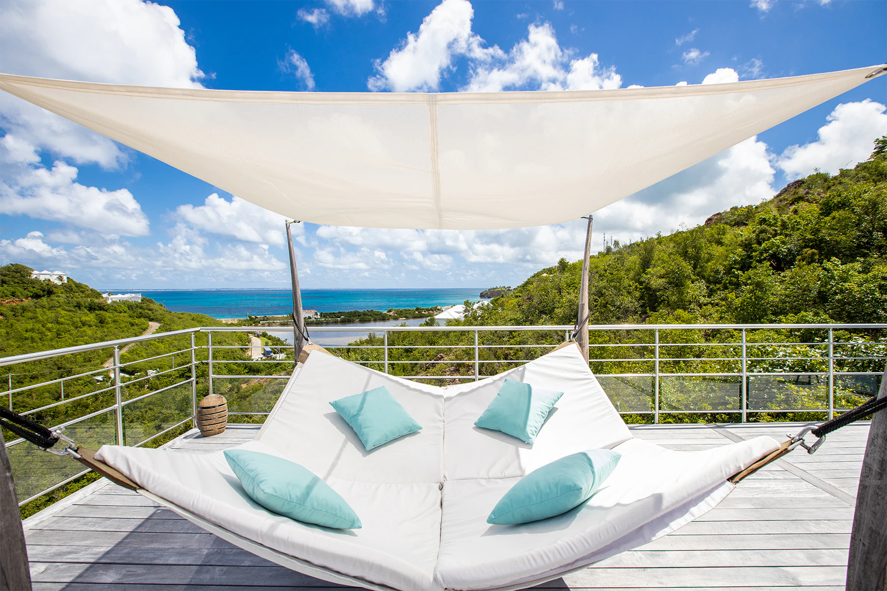 2 Dream Bleu Hammock in St. Martin