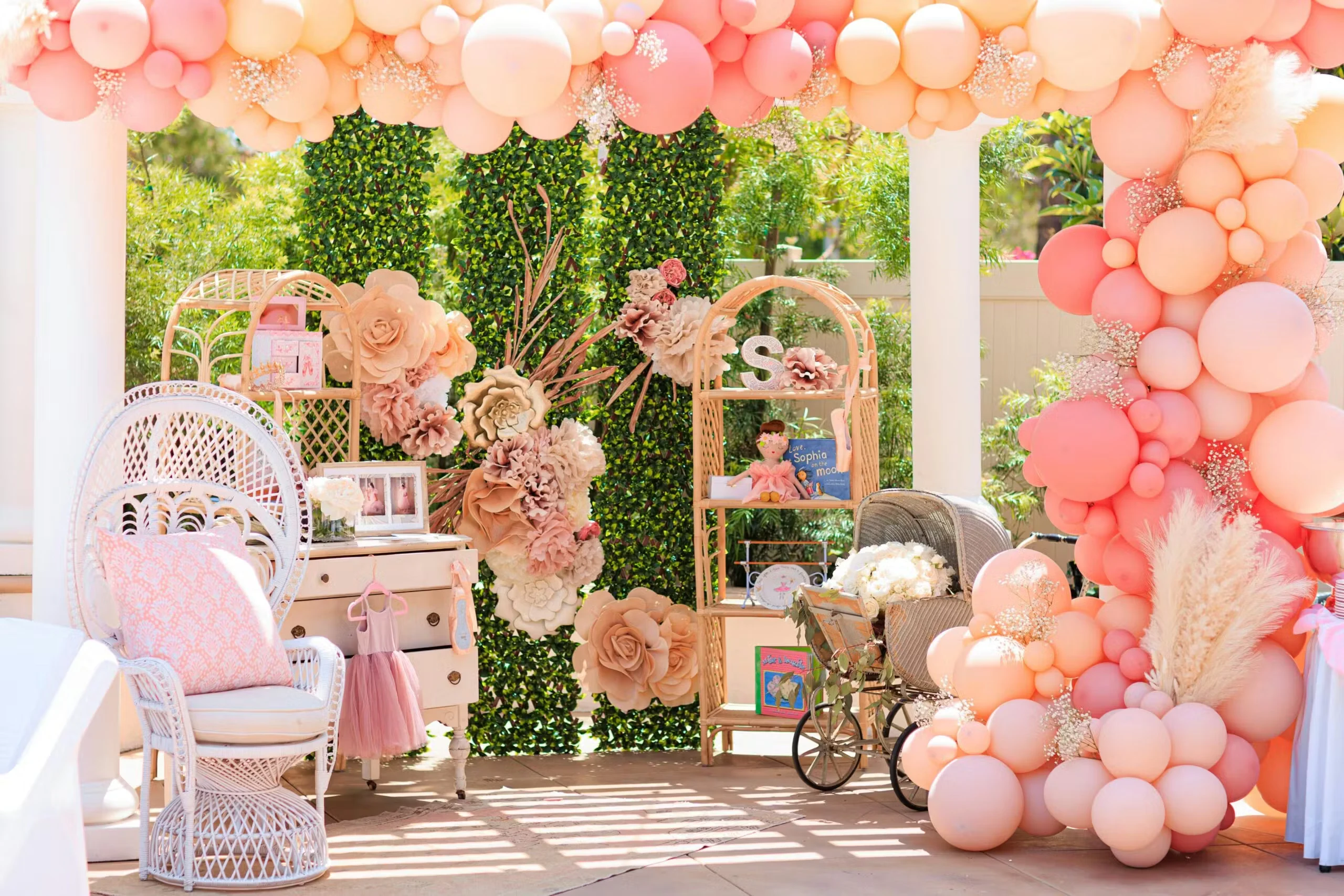 Pastel Baby Shower Miami Villa