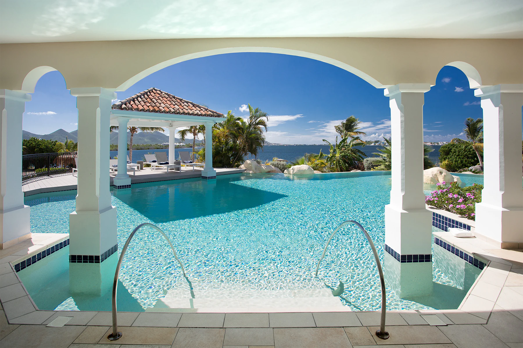 1 Villa Cendre Pool in St. Martin