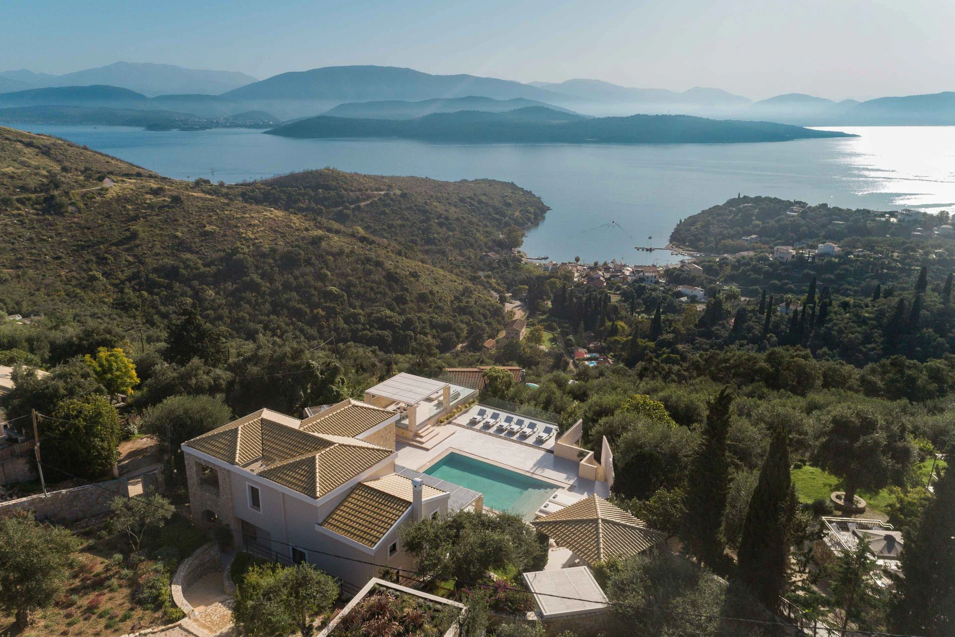 Villapads Santorini Luxury Villa