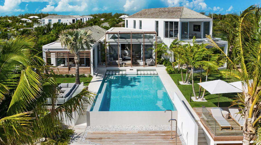 Villa Beachfront Pool in Turks and Caicos Islands