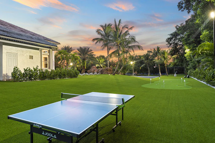 07 Villa Davie Backyard Ping Pong in Fort Lauderdale