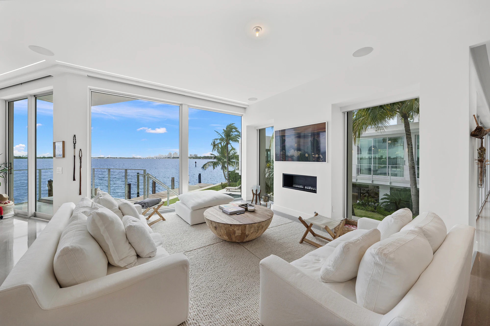 Luxury Rooftop Lounge Miami