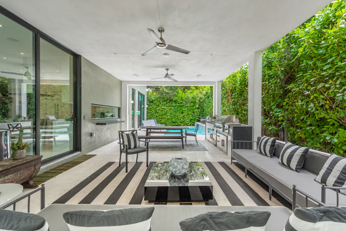 02 Villa Backyard Patio Design District Miami in Miami