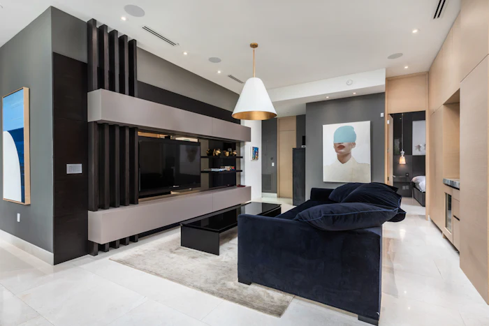 13 Villa Living Room in Miami