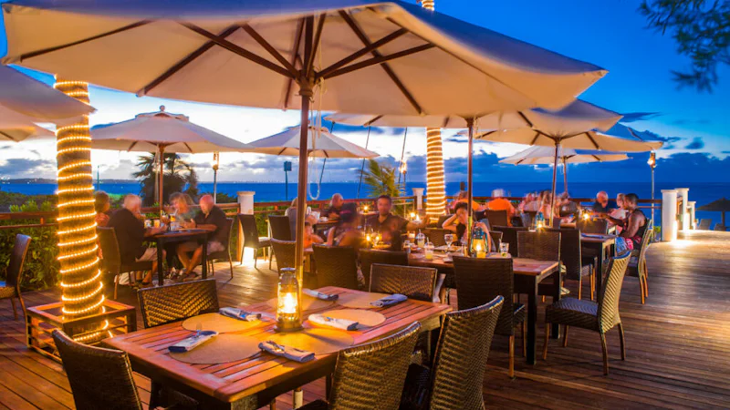 Grace Bay Dining 1024x683