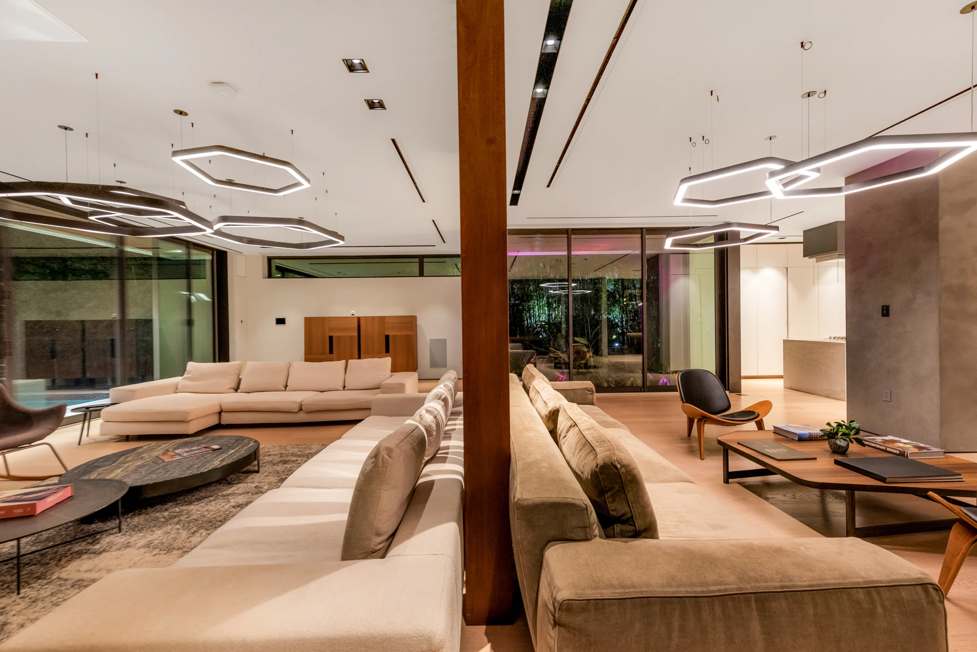 2 Villa Miami Backyard Pool in Miami