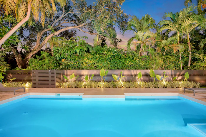 2 Villa Miami Backyard Pool in Miami