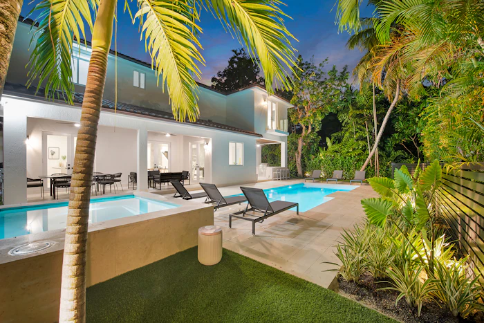 3 Villa Miami Backyard Pool Lounge Chairs in Miami