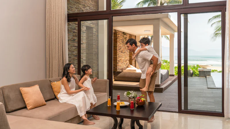 Villa Arrival Miami Skyline