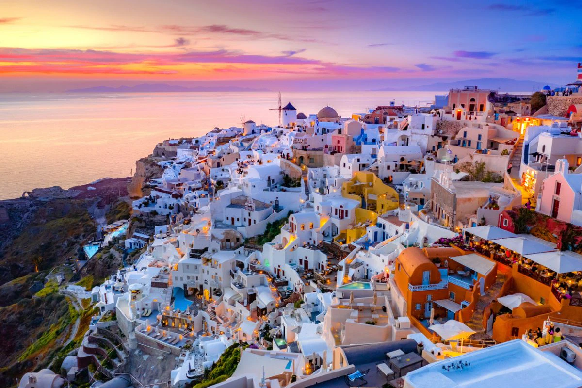 Private Access Experiences Every Santorini Traveler Should Know