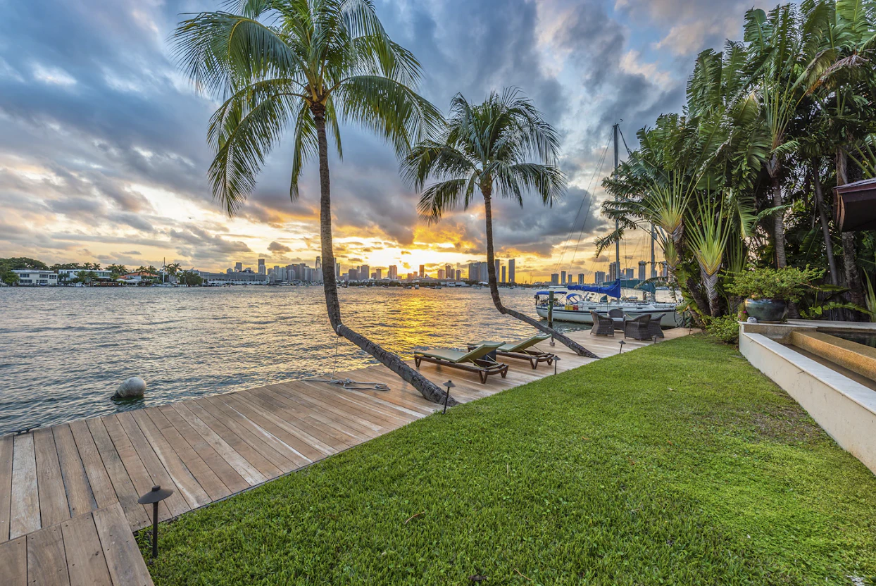 Villa Pads Luxury Villas Miami F1 2025