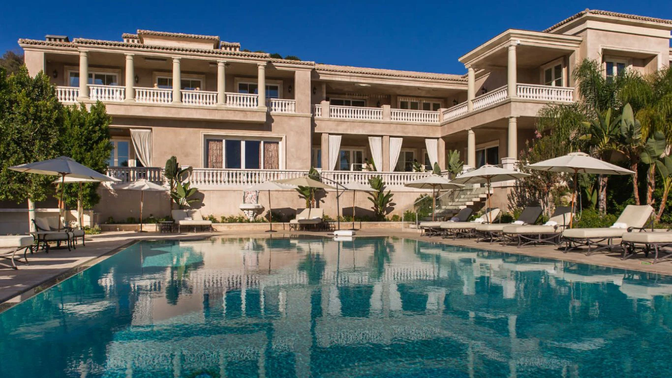 7730 59389c80a8830 in Los Angeles