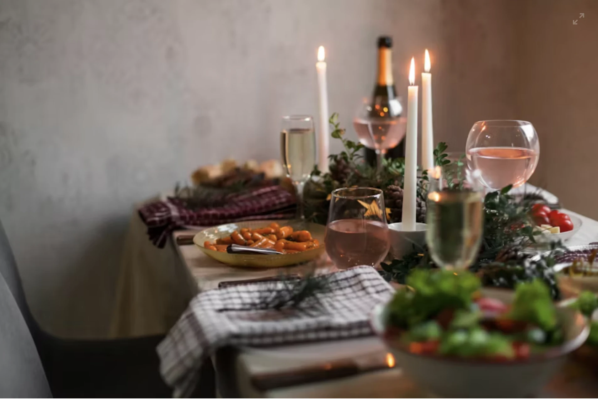 Villa Dinner Mediterranean Theme