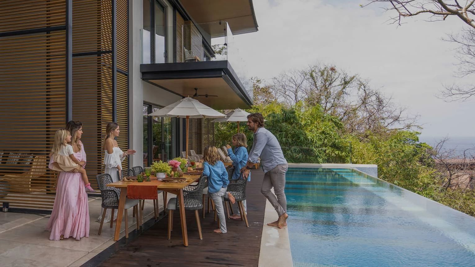 Villa Benefits Miami Fans