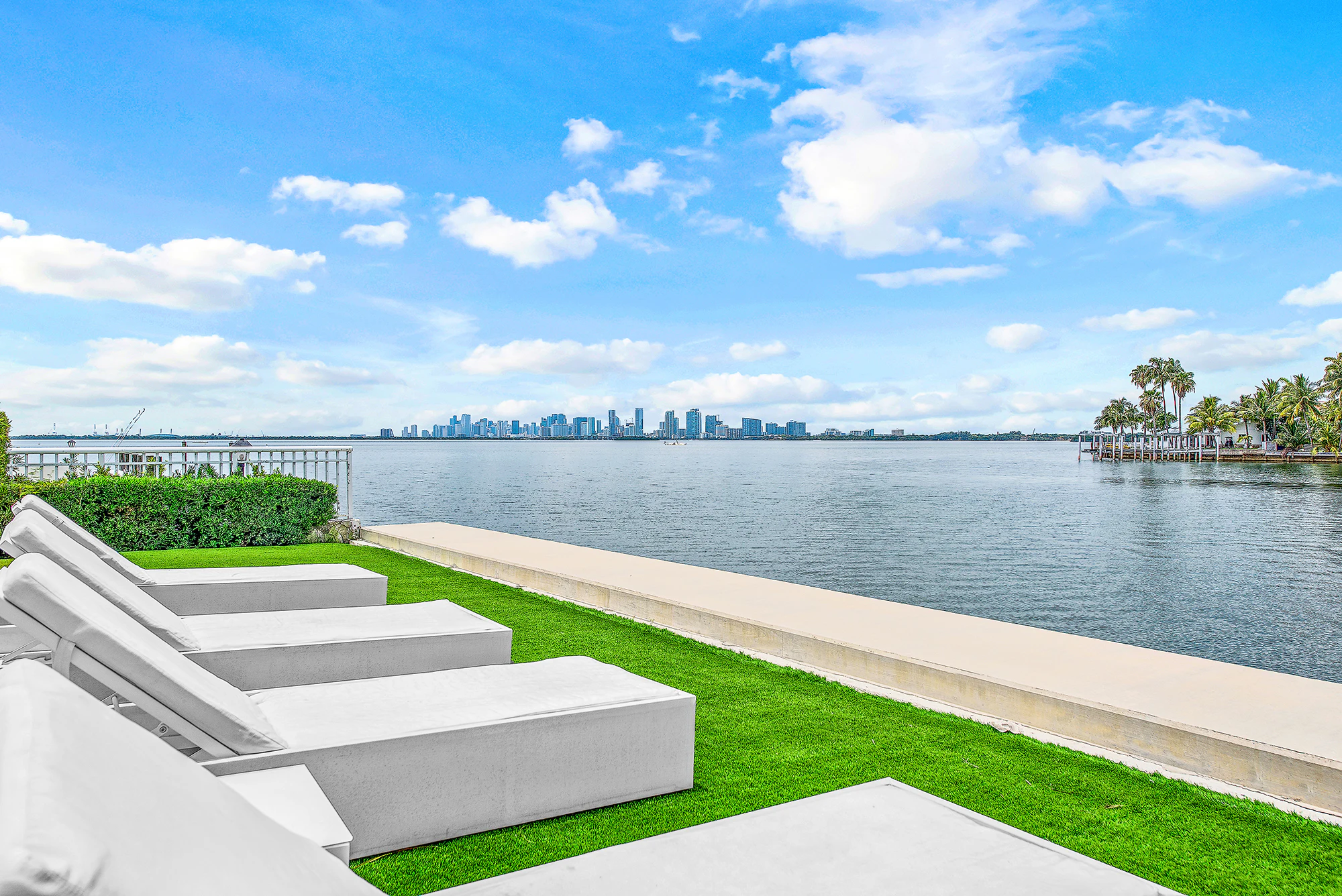 North Bay Village Villa Joya