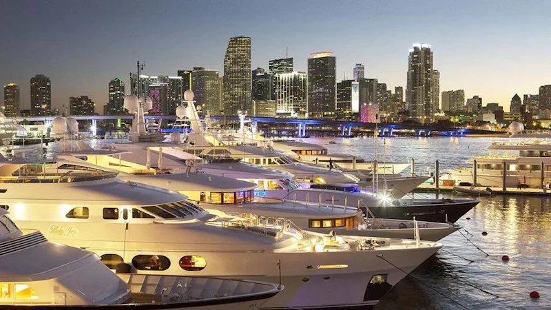 Miami International Boat Show