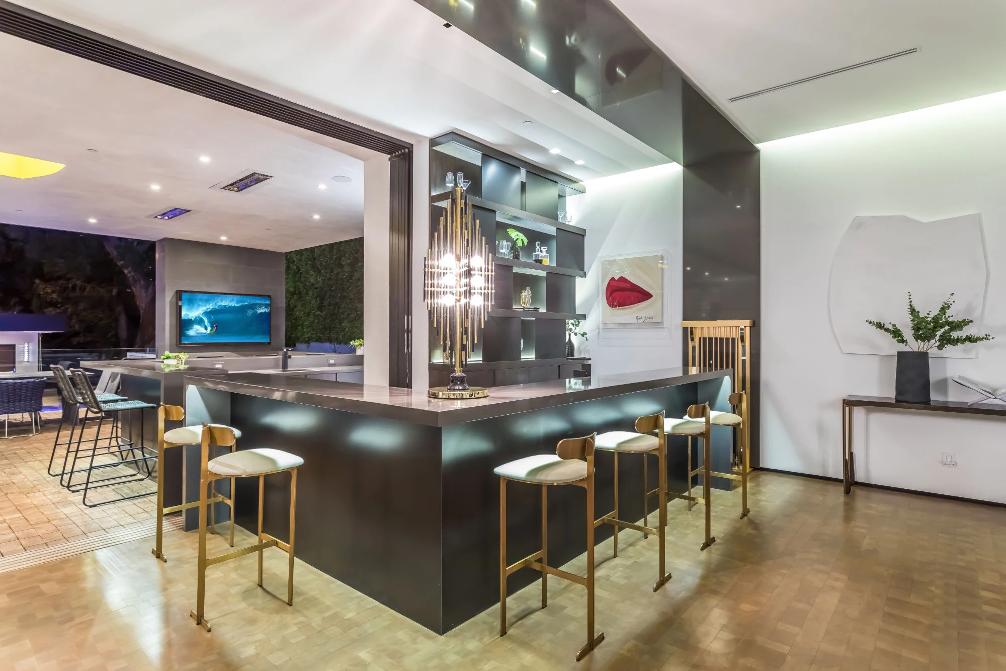 Ng 40 in Los Angeles