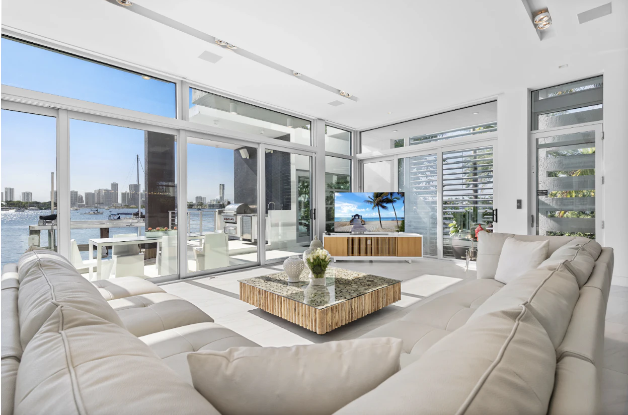 Modern Living Room Luxury Villa