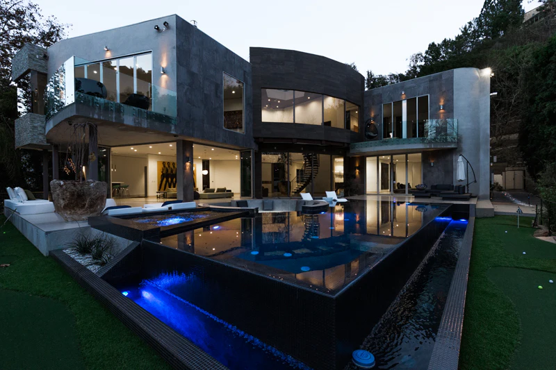 Los Angeles The Chantilly Masterpiece