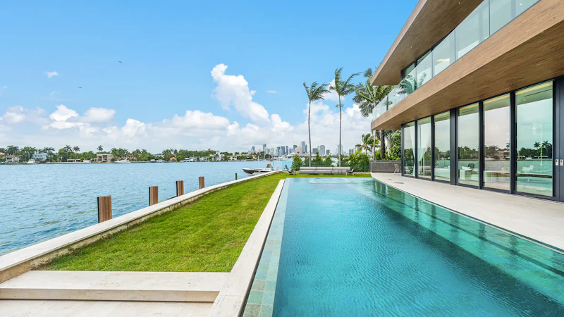 Miami Villa Pool Weather