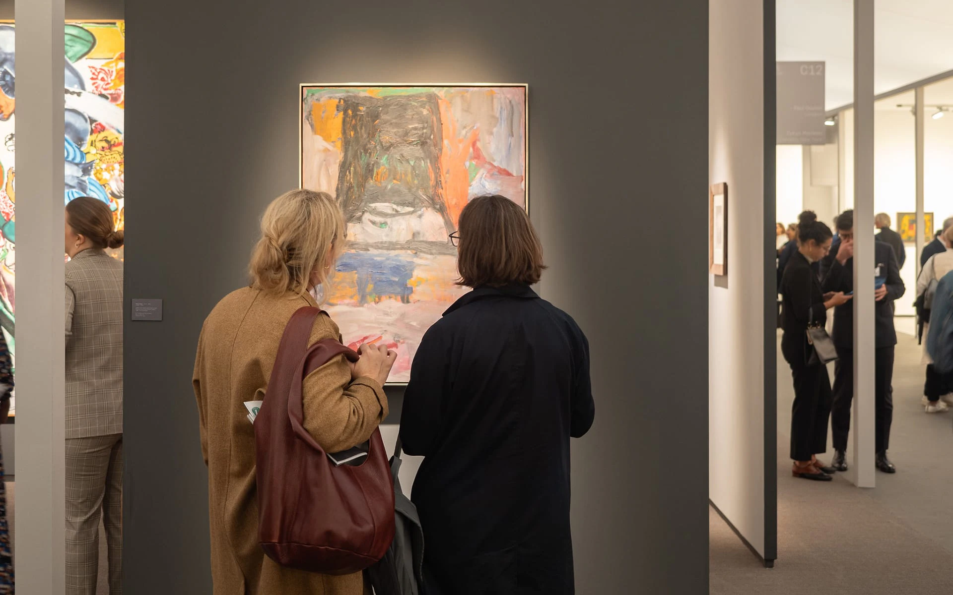 Frieze Masters Exhibit Png