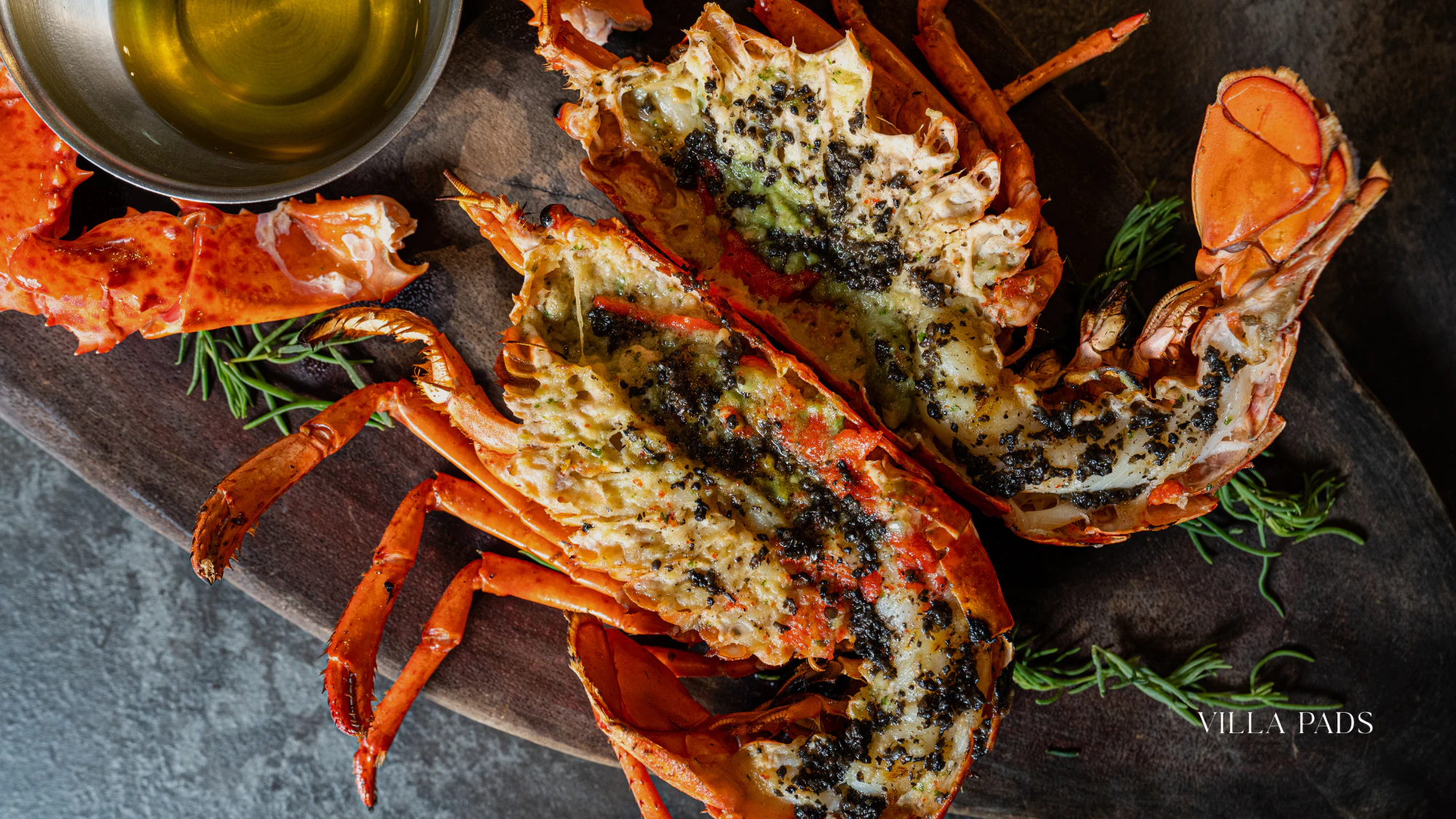 Santannas Bar Grill Exuma Lobster