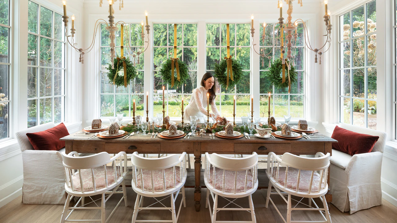 Luxury Villa Christmas Dinner