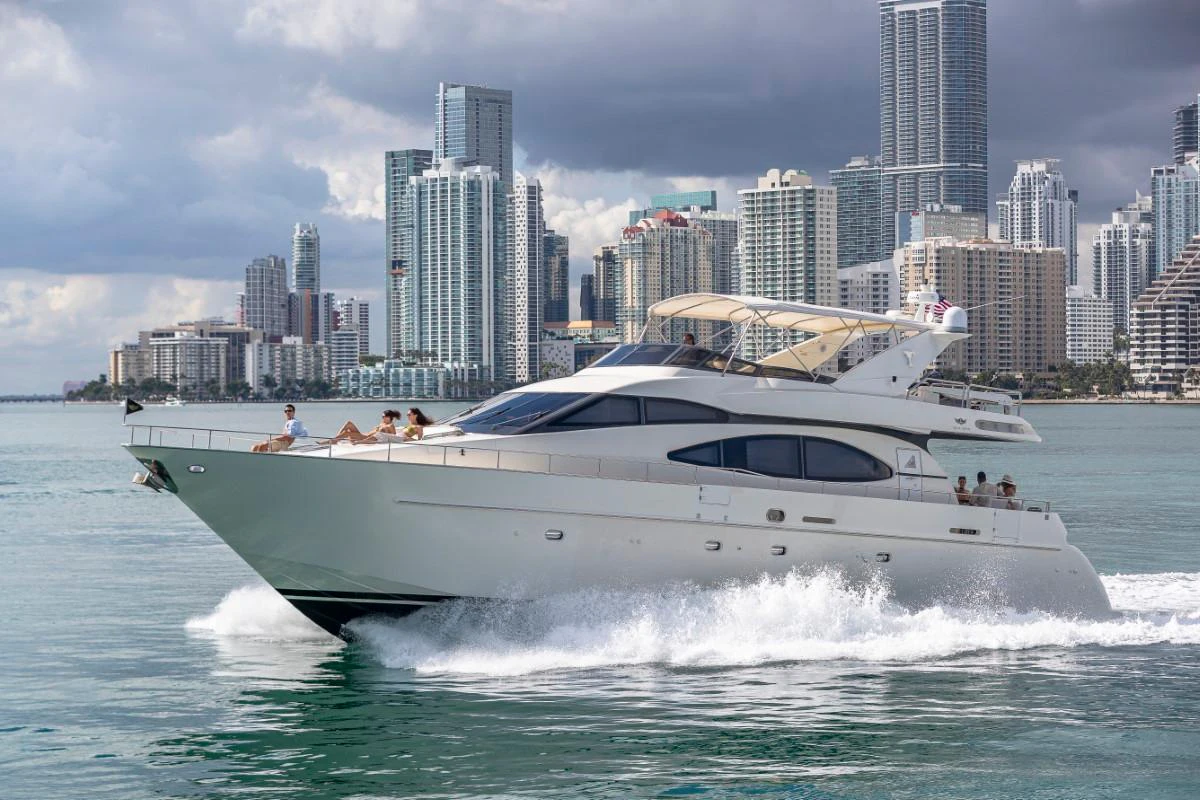 Miami F1 Yacht Rental